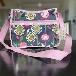 Vintage LeSportsac purse